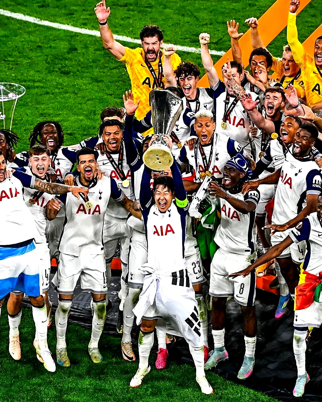 mk体育直播集结日突围战来临，里昂围绕欧联篮板制胜，气氛紧张，赛季目标并未改变的简单介绍